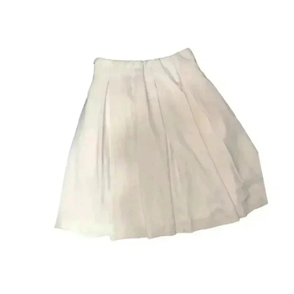 Beautiful pleated skirt - Picture 2 of 6